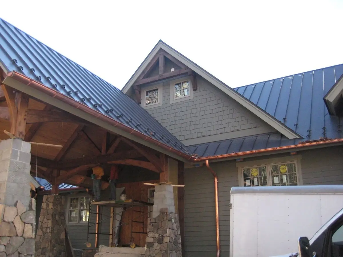 Craftsman Roofing team delivering quality roofing work in Fairwind Acres